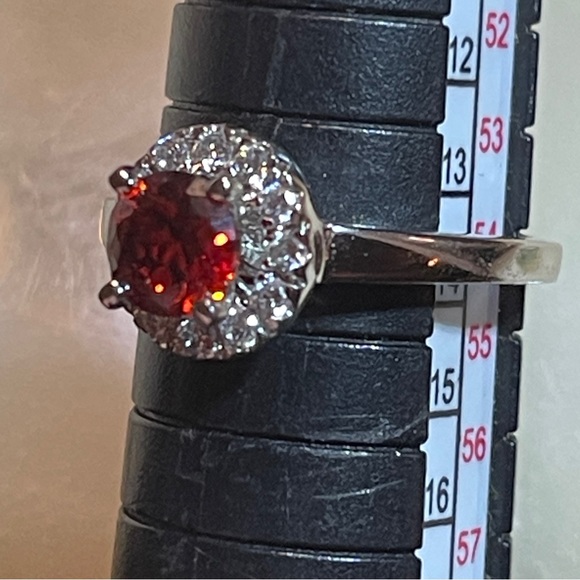 🎈Beautiful 925 Sterling Silver Sun Garnet Round Halo Cut with Shining CZs! - Picture 13 of 13